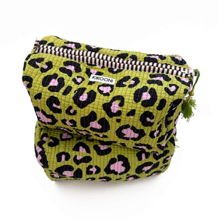Handgemachte Kosmetiktasche "Oh Leo Cosmic Green"