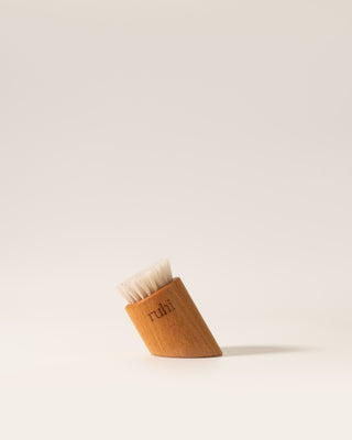 The Vegan Facial Dry Brush